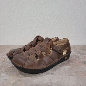 Alegria Leather Fisherman Pesca Sandals Tawny Brown Size 41 or 10.5 / 11
